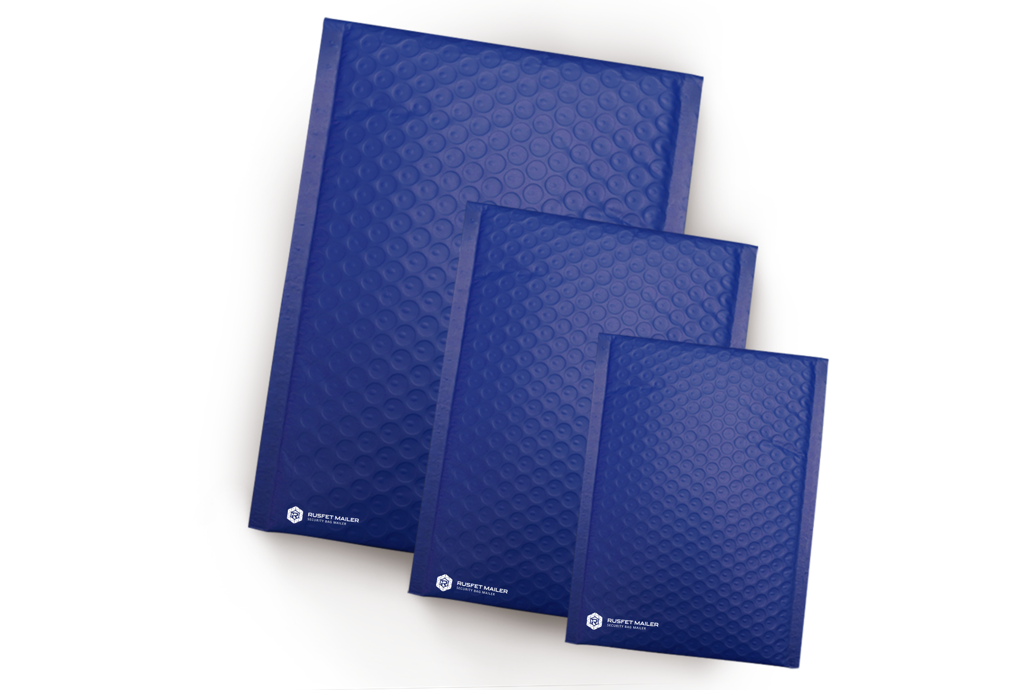 <p>&nbsp;RUSFET Bubble Mailer Blue (Plain) merupakan amplop pelindung berwarna biru polos dengan tampilan elegan dan profesional. Didesain&nbsp; kuat serta lapisan dalam bubble wrap tebal untuk melindungi isi dari benturan, air, dan debu. Cocok digunakan untuk pengiriman barang kecil, dokumen, aksesoris, kosmetik, hingga produk elektronik ringan.&nbsp;</p>
